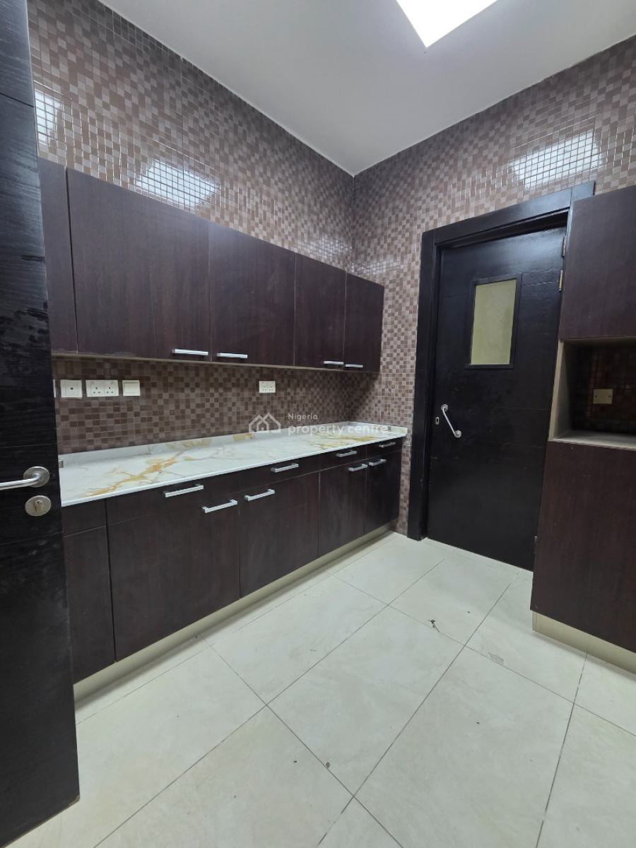 a Serviced Luxury 4 Bedroom Apartment  with a Room Bq, Banana Island, Ikoyi, Lagos, Flat / Apartment for Rent