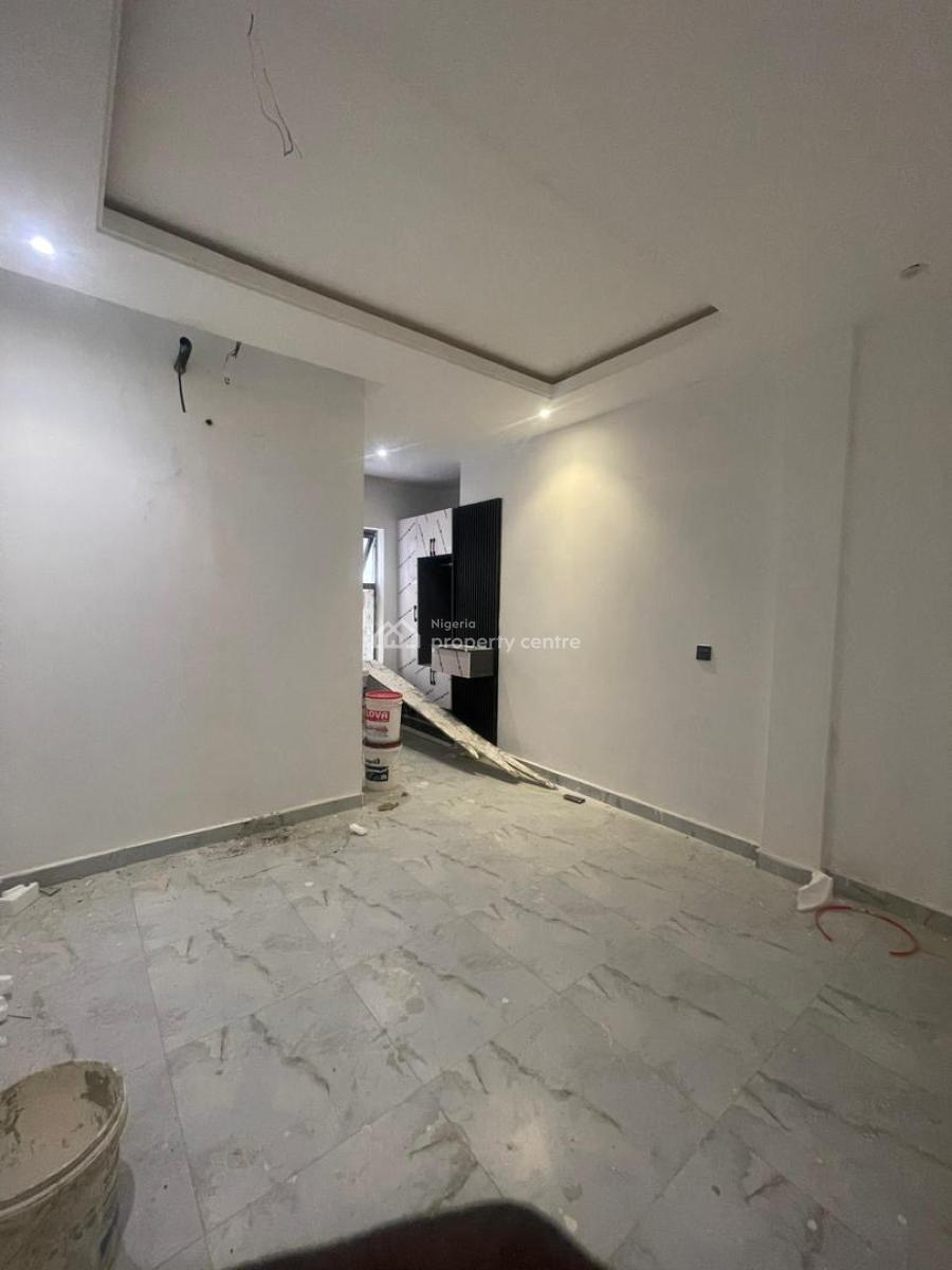 Luxury 4 Bedroom Penthouse Apartment in a Serene Area, Lekki Phase 1, Lekki, Lagos, House for Sale