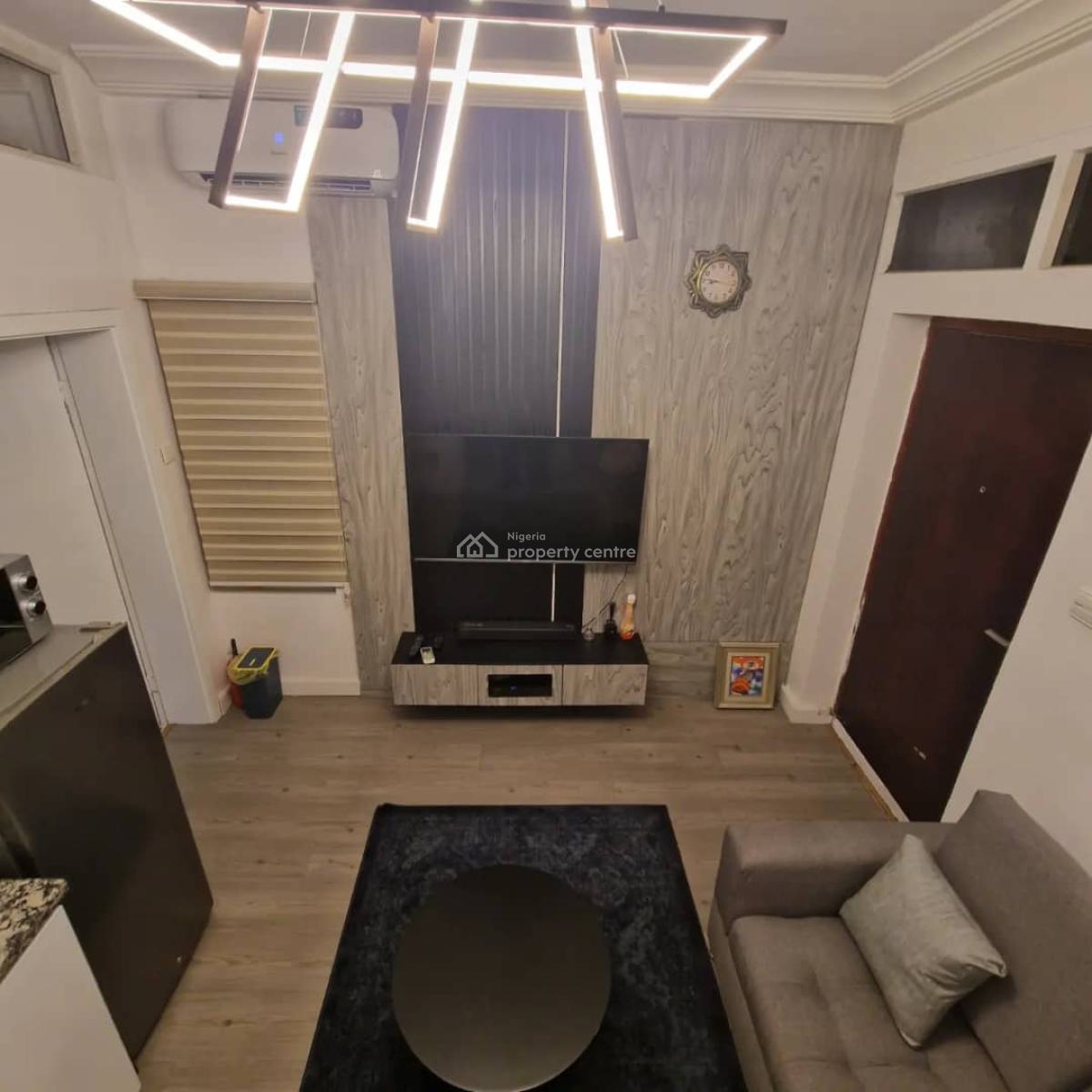 1 Bedroom Apartment, Lekki Phase 1, Lekki, Lagos, Flat / Apartment Short Let