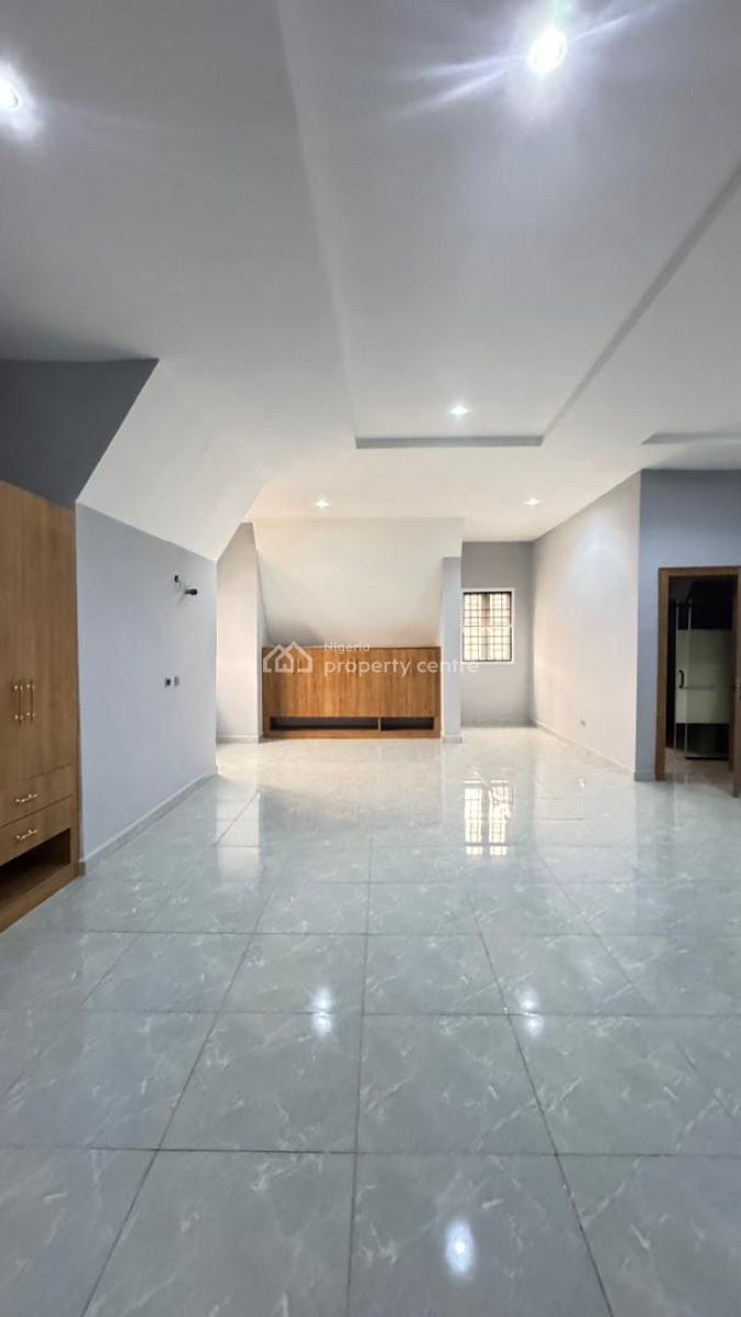 7 Bedroom Detached Duplex, Karsana, Abuja, Detached Duplex for Sale