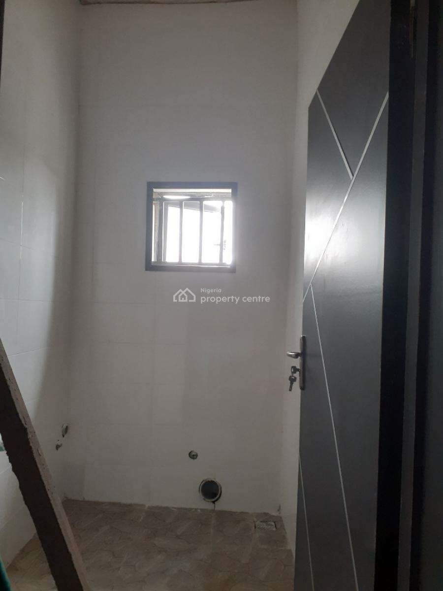 Newly Built Spacious Mini Flat, 24hrs Electricity, Upstairs, Greenland Estate, Ogombo, Ajah, Lagos, Mini Flat (room and Parlour) for Rent