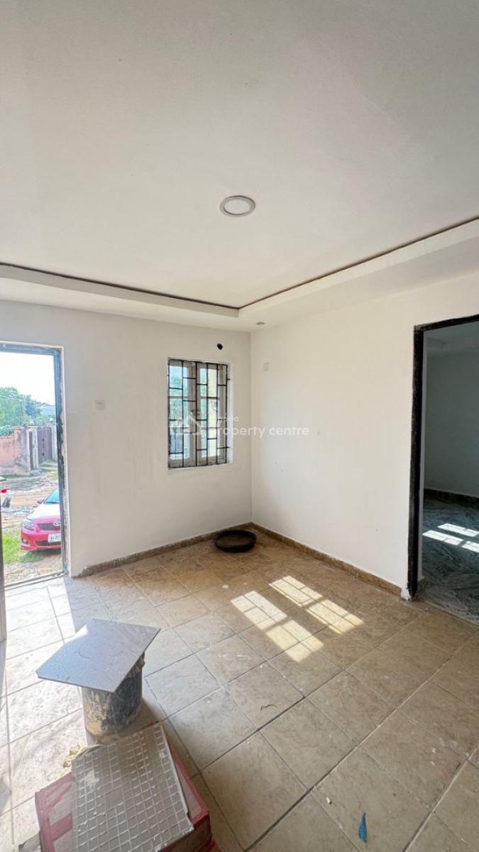 2 Bedroom Bungalow Terrace, Lugbe District, Abuja, House for Sale