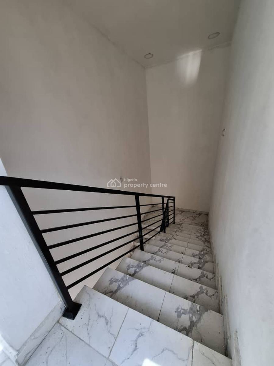 Brand Newly Built 2bedroom Apartment, Abijor By Lekki Epe Exepress Way, Ajah, Lagos, Block of Flats for Sale