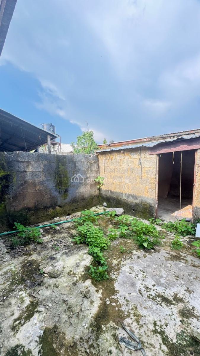 2 Bedroom Bungalow Terrace, Lugbe District, Abuja, House for Sale