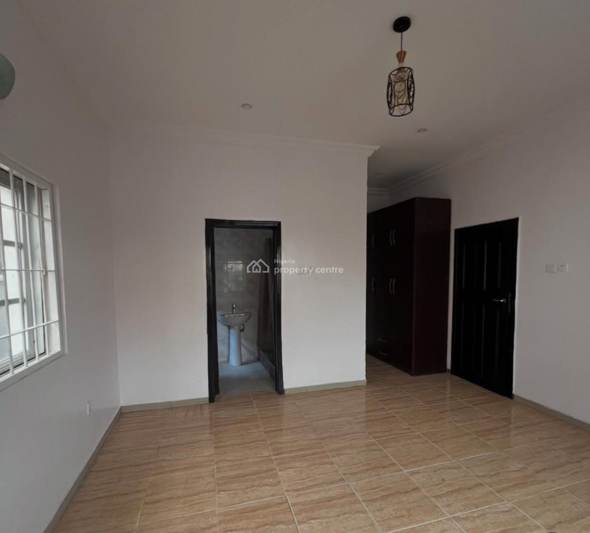 Ensuite Studio with Separate Kitchen, Osapa, Lekki, Lagos, Flat / Apartment for Rent