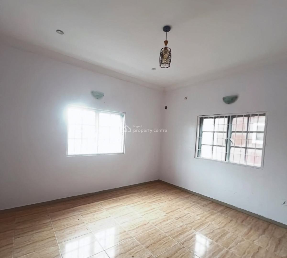 Ensuite Studio with Separate Kitchen, Osapa, Lekki, Lagos, Flat / Apartment for Rent