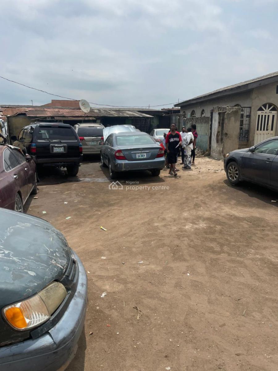 a Good Commercial  Land Directly Facing The Express Way, Idera, Mile 12, Kosofe, Lagos, Commercial Land for Sale