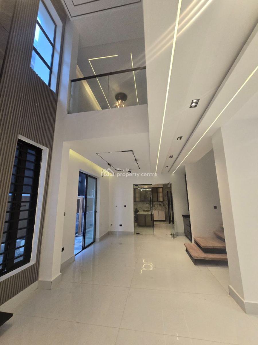 Ultra-chic Luxurious Designed 5 Bedroom Detached House with Swimming P, Lekki Phase 1, Lekki, Lagos, Detached Duplex for Sale