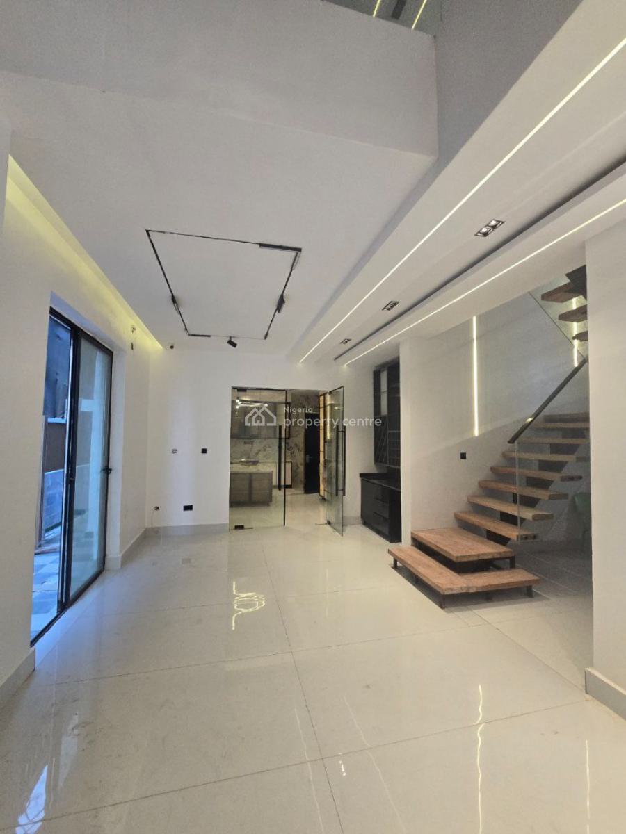 Ultra-chic Luxurious Designed 5 Bedroom Detached House with Swimming P, Lekki Phase 1, Lekki, Lagos, Detached Duplex for Sale