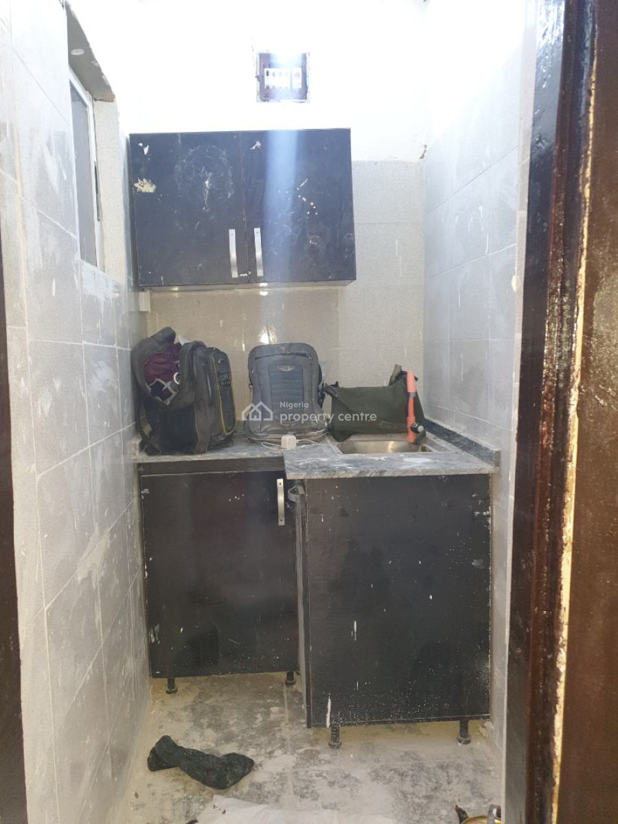 Spacious Self Contain, Off Spg Road Igbo-efo, Lekki, Lagos, Self Contain (single Rooms) for Rent