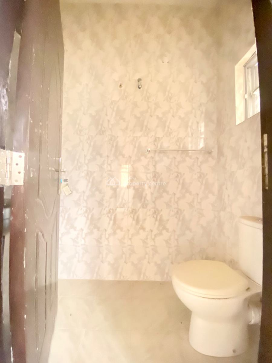 Spacious 4 Bedroom House with Spacious Bq, Lekki County Homes, Ikota, Lekki, Lagos, Semi-detached Duplex for Sale