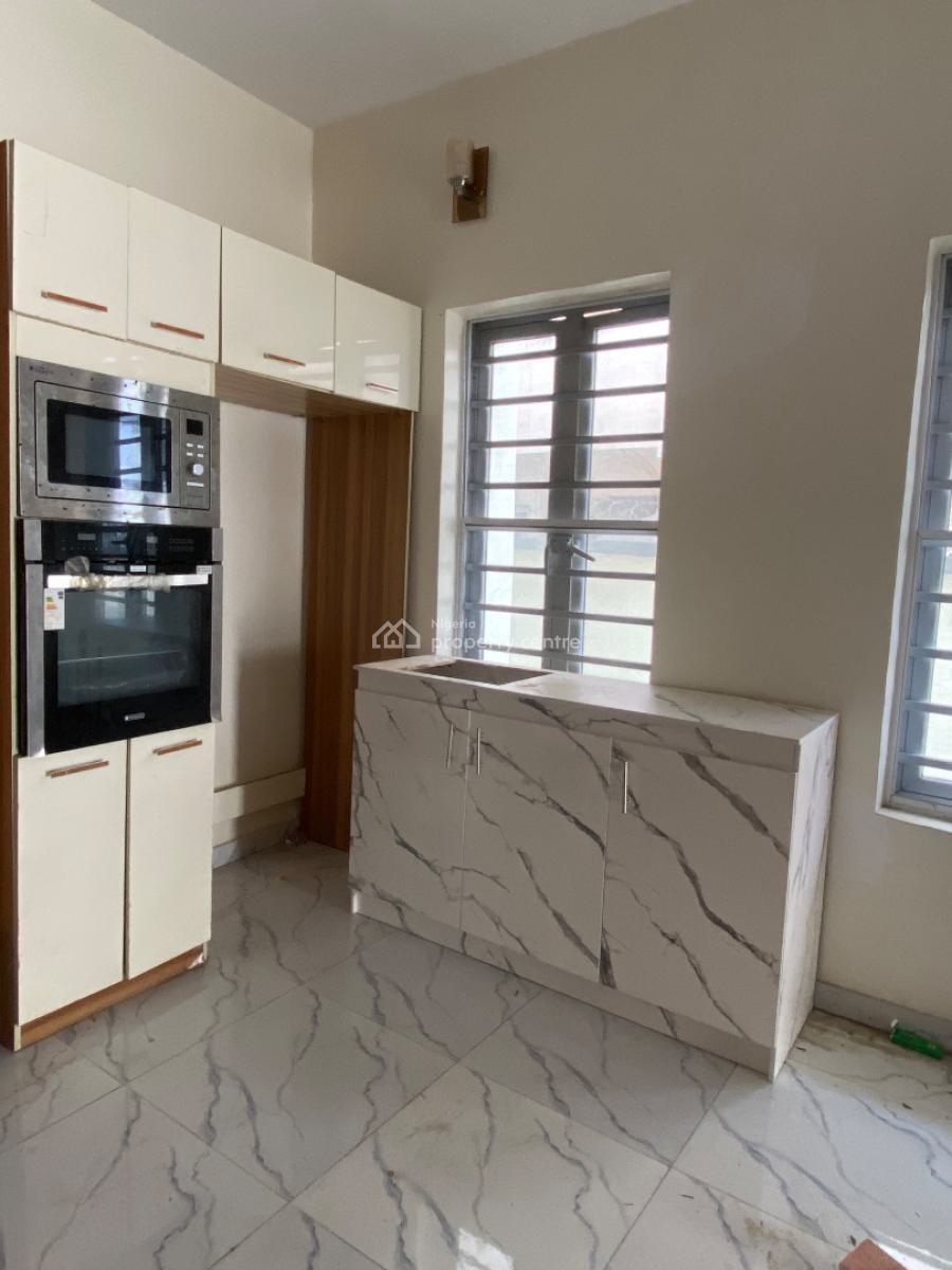 Luxury Mini Flat with Standard Open Plan Kitchen, Orchid Road Before The Round About, Lekki, Lagos, Mini Flat (room and Parlour) for Rent