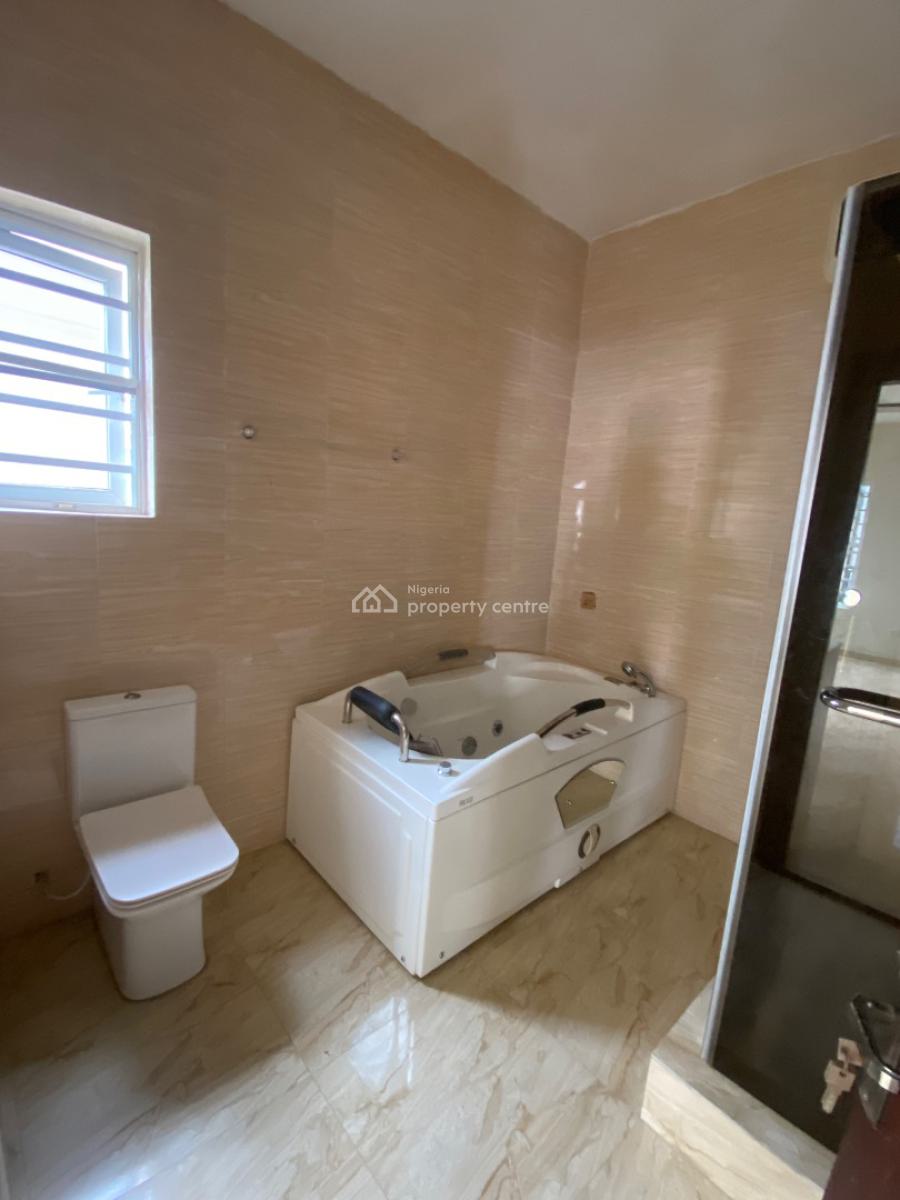 Luxury Stanadrd Studio Master Bedroom, Orchid Road, Standard One Room Master Studio, Lekki, Lagos, Self Contain (single Rooms) for Rent