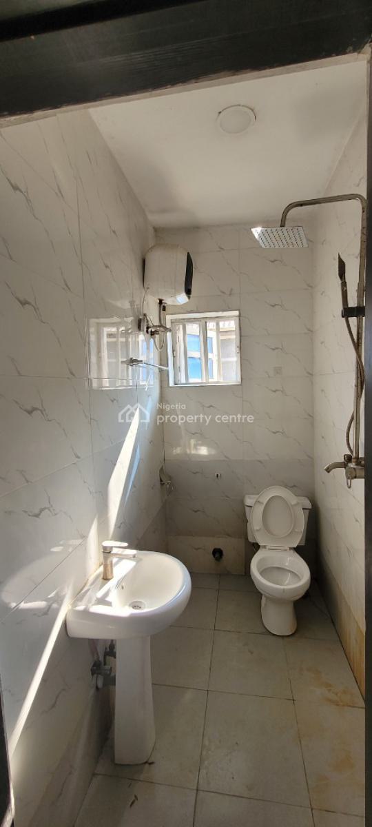 Neat 2 Bedeoom.flat, Sangotedo, Ajah, Lagos, Flat / Apartment for Rent
