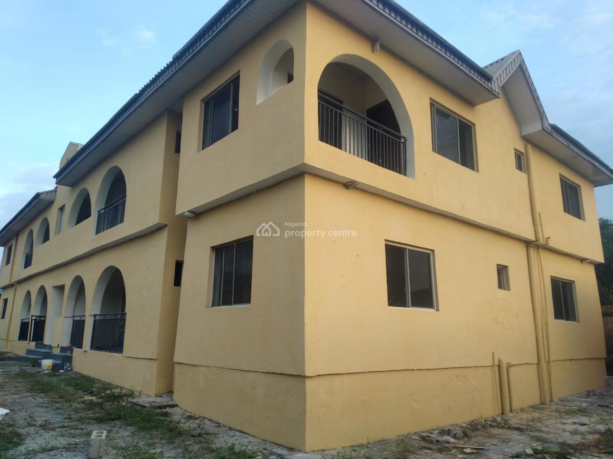Well Renovated Massively Spacious 3bedroom Apartment Very Affordable, Around Catholic Church Area, Bogije Town, Ibeju Lekki Lagos, Bogije, Ibeju Lekki, Lagos, Flat / Apartment for Rent