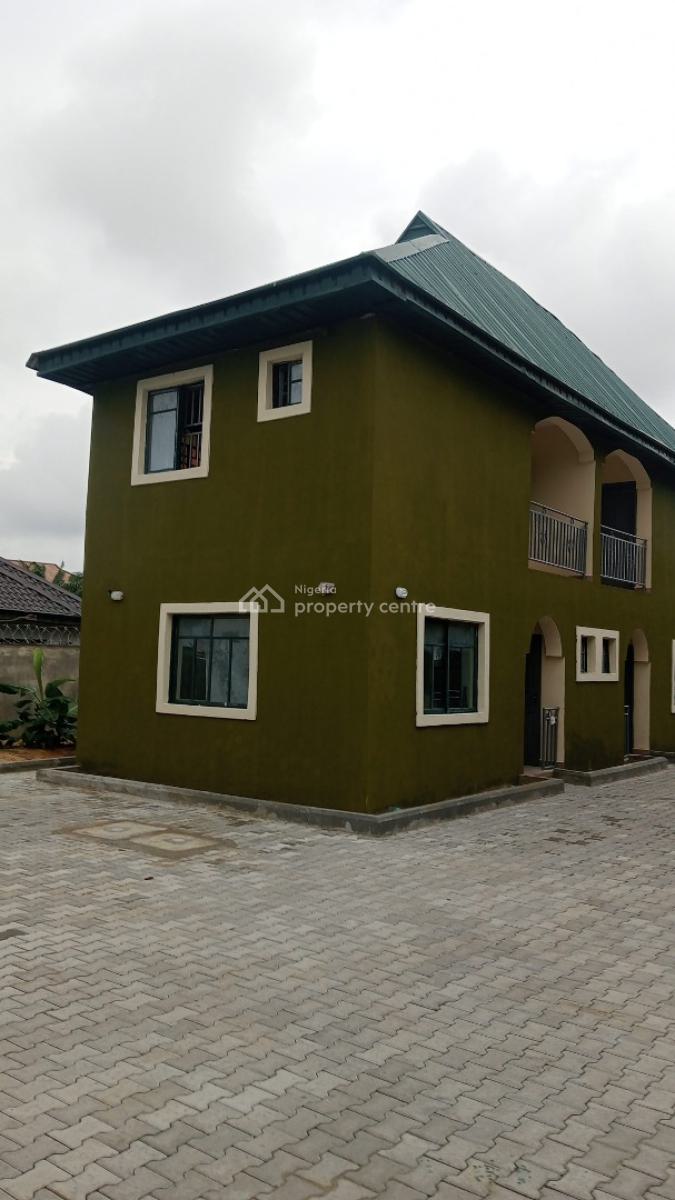 Brand New Luxurious Room and Parlor, Topnotch, 2 Toilets, Main Elesekan Town, Bogije, Ibeju Lekki, Lagos, Mini Flat (room and Parlour) for Rent