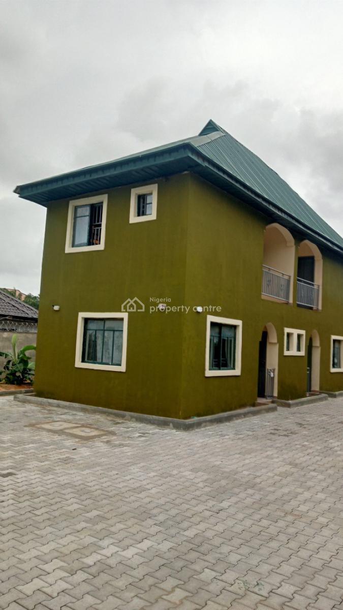 Brand New Luxurious Room and Parlor, Topnotch, 2 Toilets, Main Elesekan Town, Bogije, Ibeju Lekki, Lagos, Mini Flat (room and Parlour) for Rent