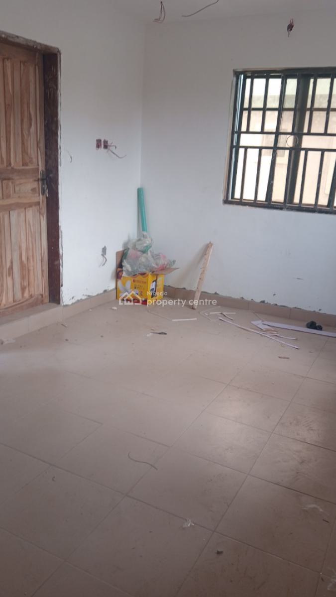 Brand New Luxurious Room and Parlor, Topnotch, 2 Toilets, Main Elesekan Town, Bogije, Ibeju Lekki, Lagos, Mini Flat (room and Parlour) for Rent
