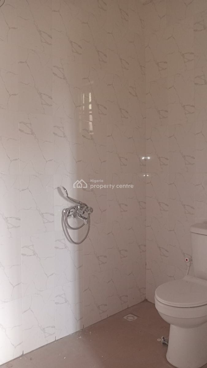Brand New Luxurious Room and Parlor, Topnotch, 2 Toilets, Main Elesekan Town, Bogije, Ibeju Lekki, Lagos, Mini Flat (room and Parlour) for Rent
