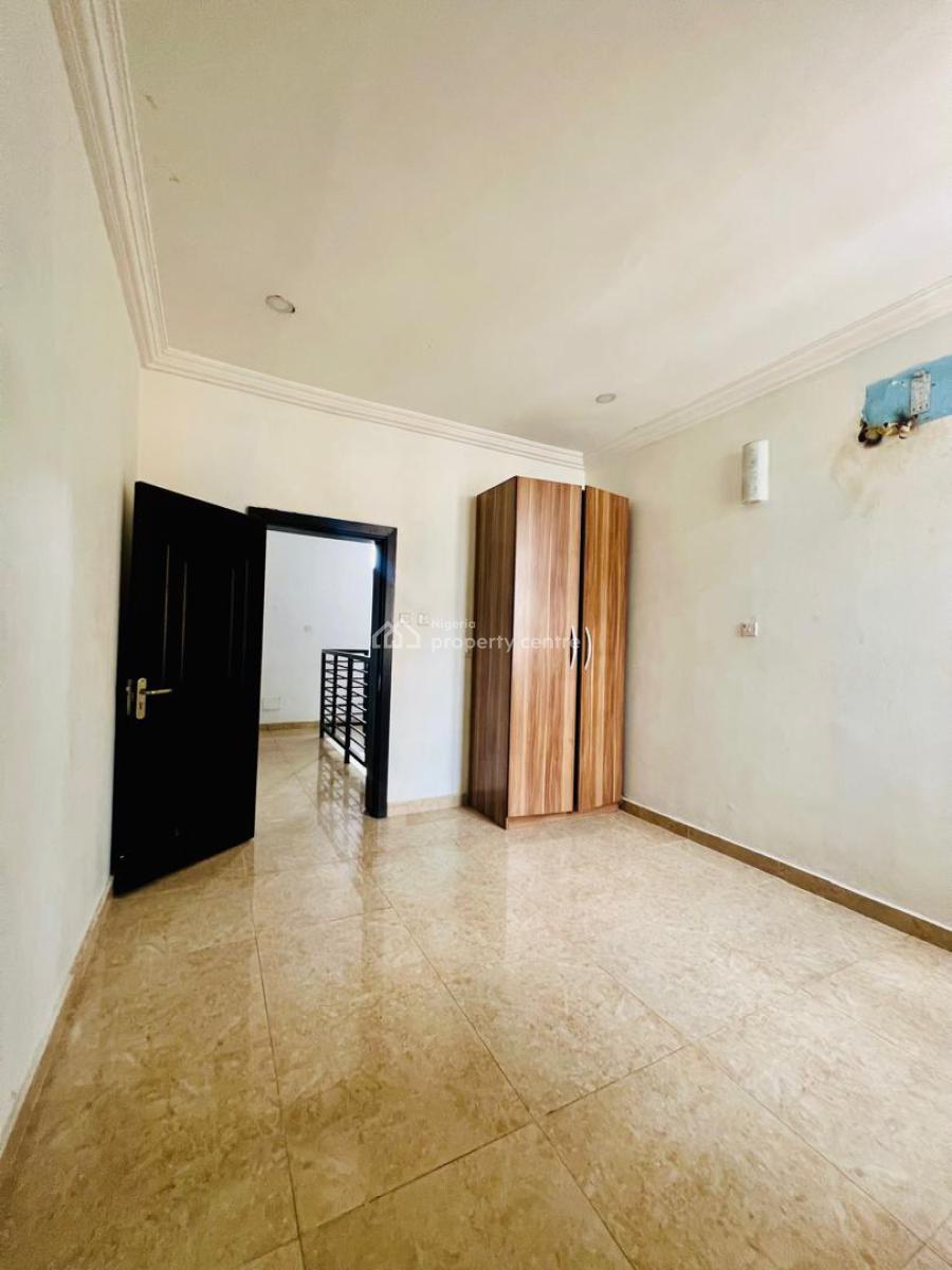 4brm Terrace Duplex in an Access Code Estate, Oniru, Victoria Island (vi), Lagos, Terraced Duplex for Rent