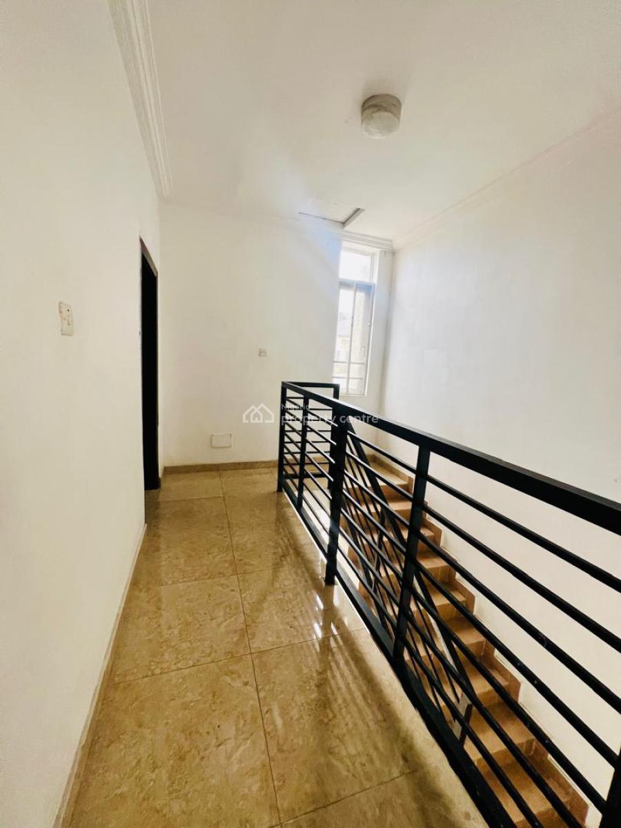 4brm Terrace Duplex in an Access Code Estate, Oniru, Victoria Island (vi), Lagos, Terraced Duplex for Rent