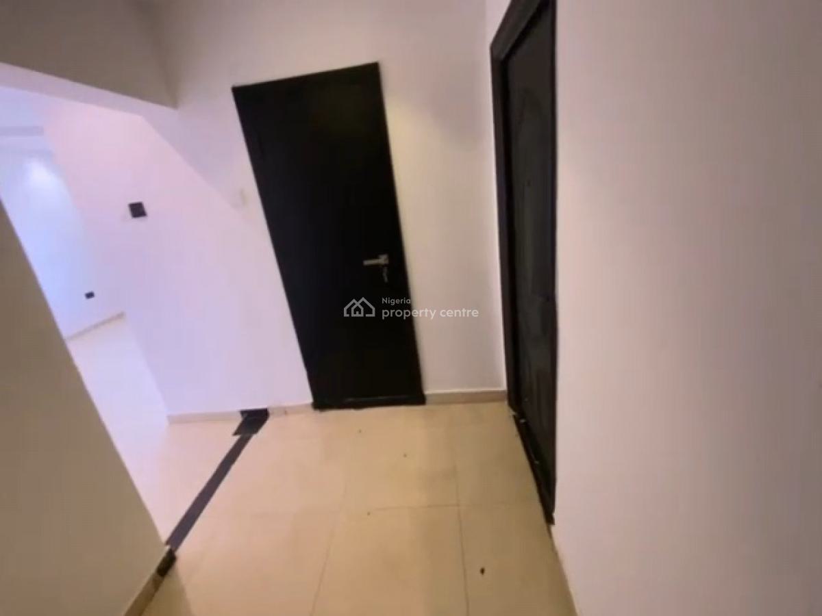 2 Bedroom Flat, Lekki Phase 1, Lekki, Lagos, Flat / Apartment for Rent
