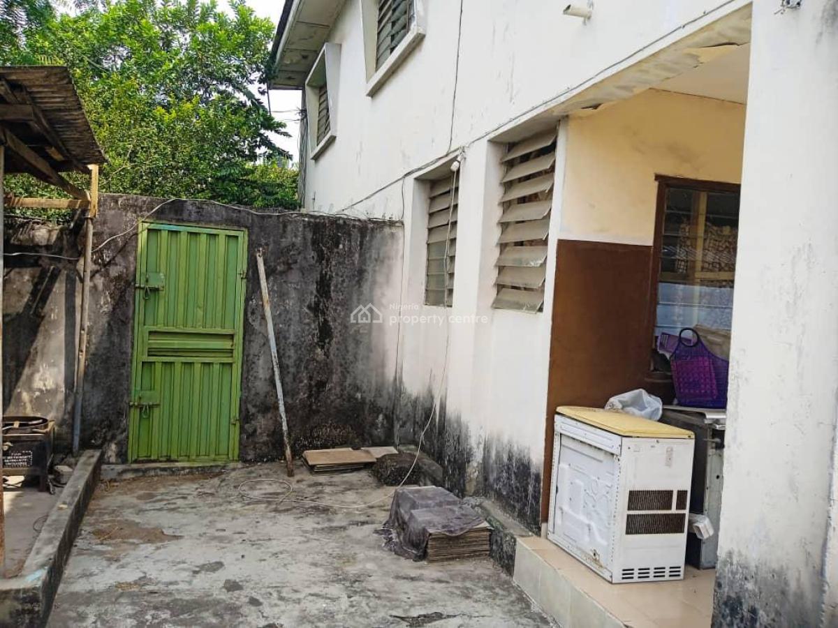 4 Bedroom Detached House with 2 Rooms Bq, Off Ogunlana Drive, Surulere, Lagos, Office Space for Rent