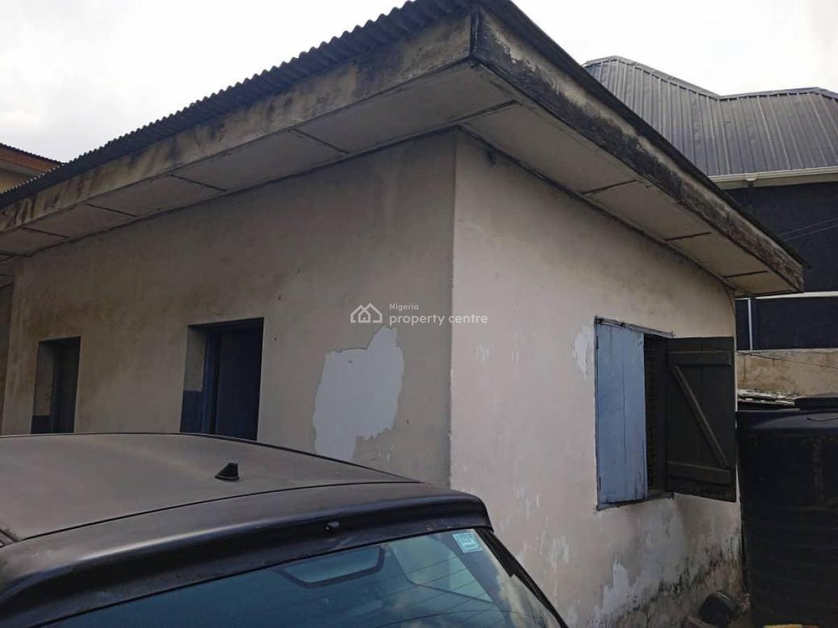 4 Bedroom Detached House with 2 Rooms Bq, Off Ogunlana Drive, Surulere, Lagos, Office Space for Rent