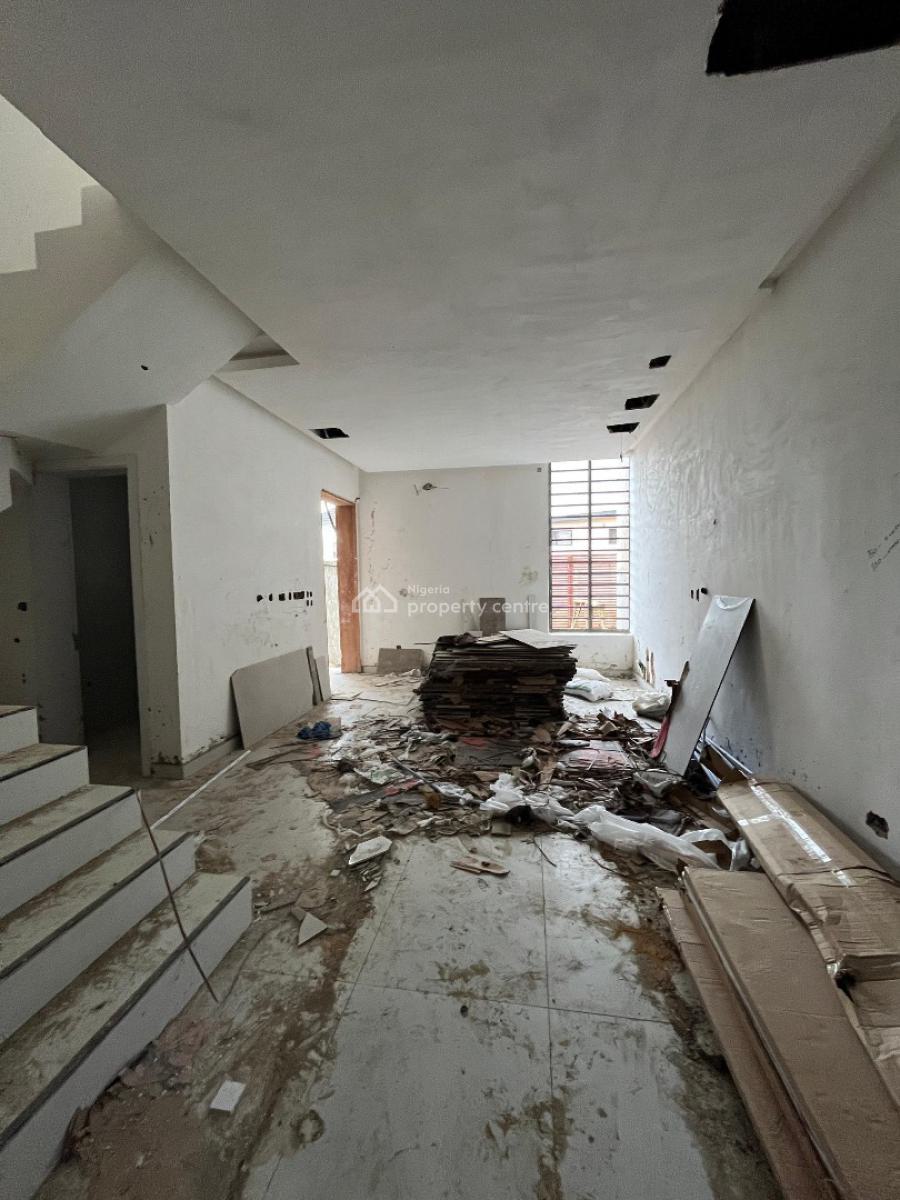 Pristinely Built 5 Bedroom Semi-detached Duplex in a Very Serene Estat, Pristinely Built 5 Bedroom Semi-detached Duplex in a Very Serene Estat, Adeniyi Jones, Ikeja, Lagos, Semi-detached Duplex for Sale