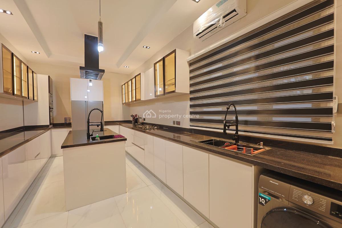 Newly Launched Luxury 5 Bedroom Self Compound with Top Notch Amenities, Chevron, Lekki, Lagos, Flat / Apartment Short Let