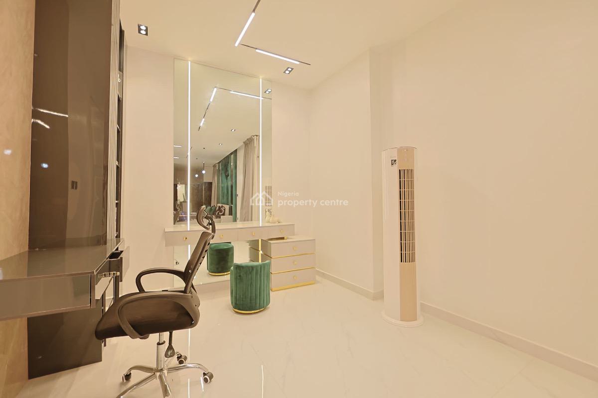 Newly Launched Luxury 5 Bedroom Self Compound with Top Notch Amenities, Chevron, Lekki, Lagos, Flat / Apartment Short Let