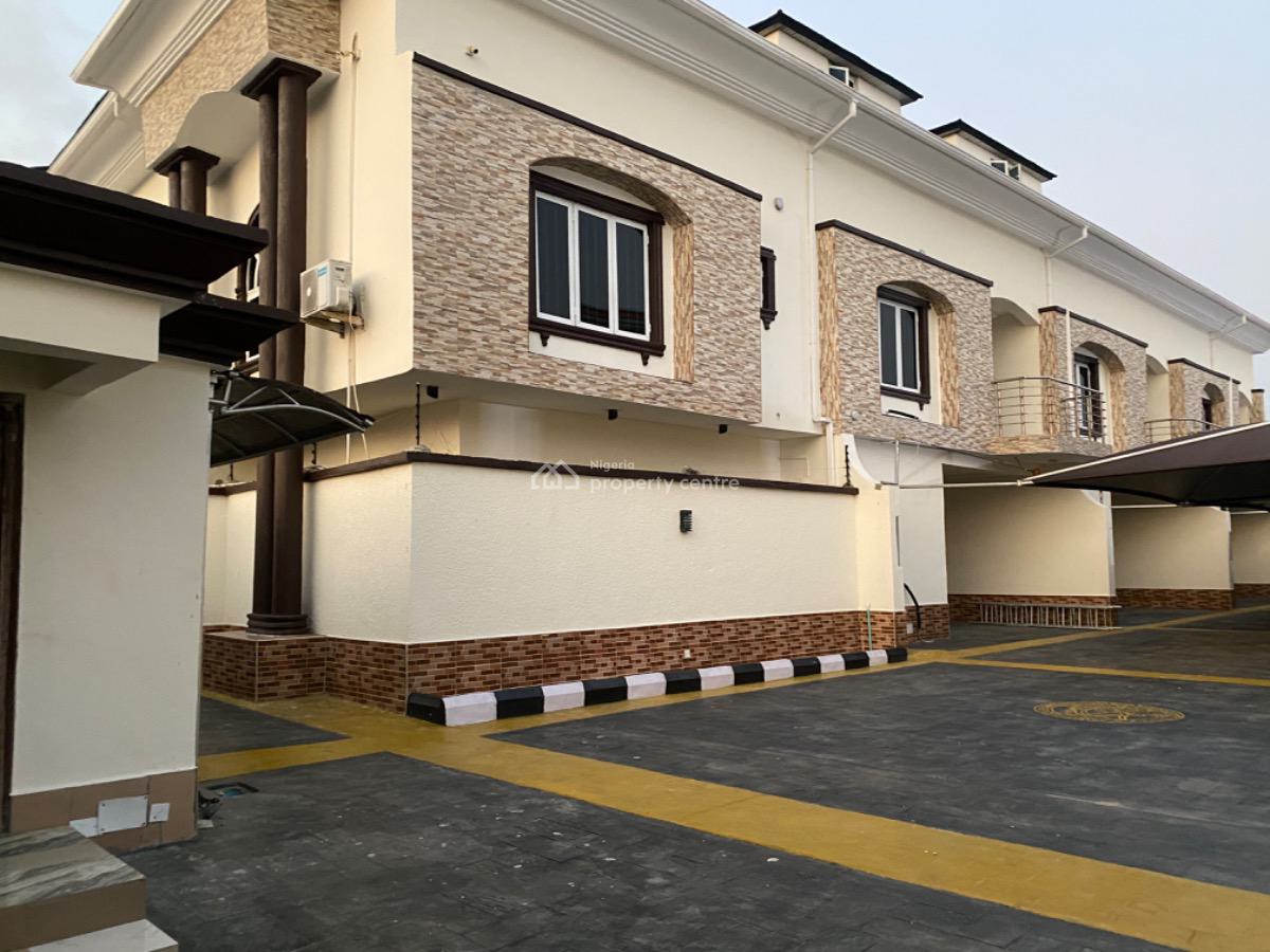 5bedroom Terrace for Commercial Use at Lekki Phase 1, Off Admiralty Way Lekki Phase 1, Lekki Phase 1, Lekki, Lagos, Terraced Duplex for Rent