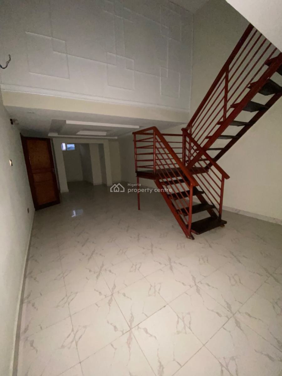 5bedroom Terrace for Commercial Use at Lekki Phase 1, Off Admiralty Way Lekki Phase 1, Lekki Phase 1, Lekki, Lagos, Terraced Duplex for Rent