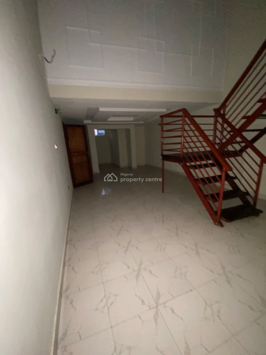 5bedroom Terrace for Commercial Use at Lekki Phase 1, Off Admiralty Way Lekki Phase 1, Lekki Phase 1, Lekki, Lagos, Terraced Duplex for Rent