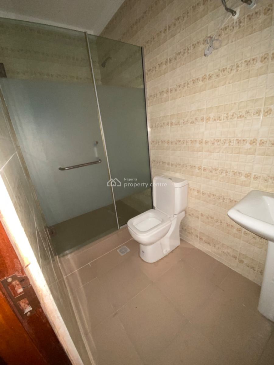 5bedroom Terrace for Commercial Use at Lekki Phase 1, Off Admiralty Way Lekki Phase 1, Lekki Phase 1, Lekki, Lagos, Terraced Duplex for Rent