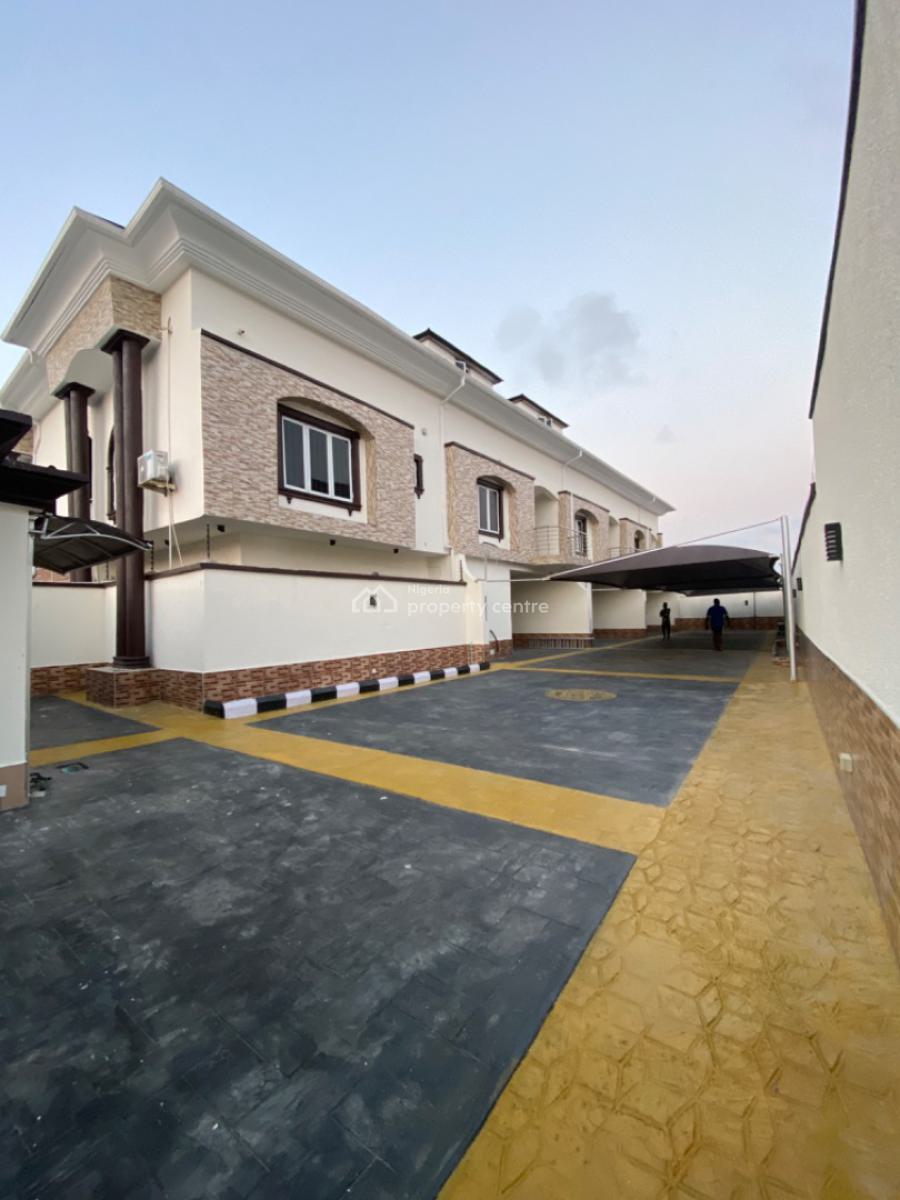 5bedroom Terrace for Commercial Use at Lekki Phase 1, Off Admiralty Way Lekki Phase 1, Lekki Phase 1, Lekki, Lagos, Terraced Duplex for Rent