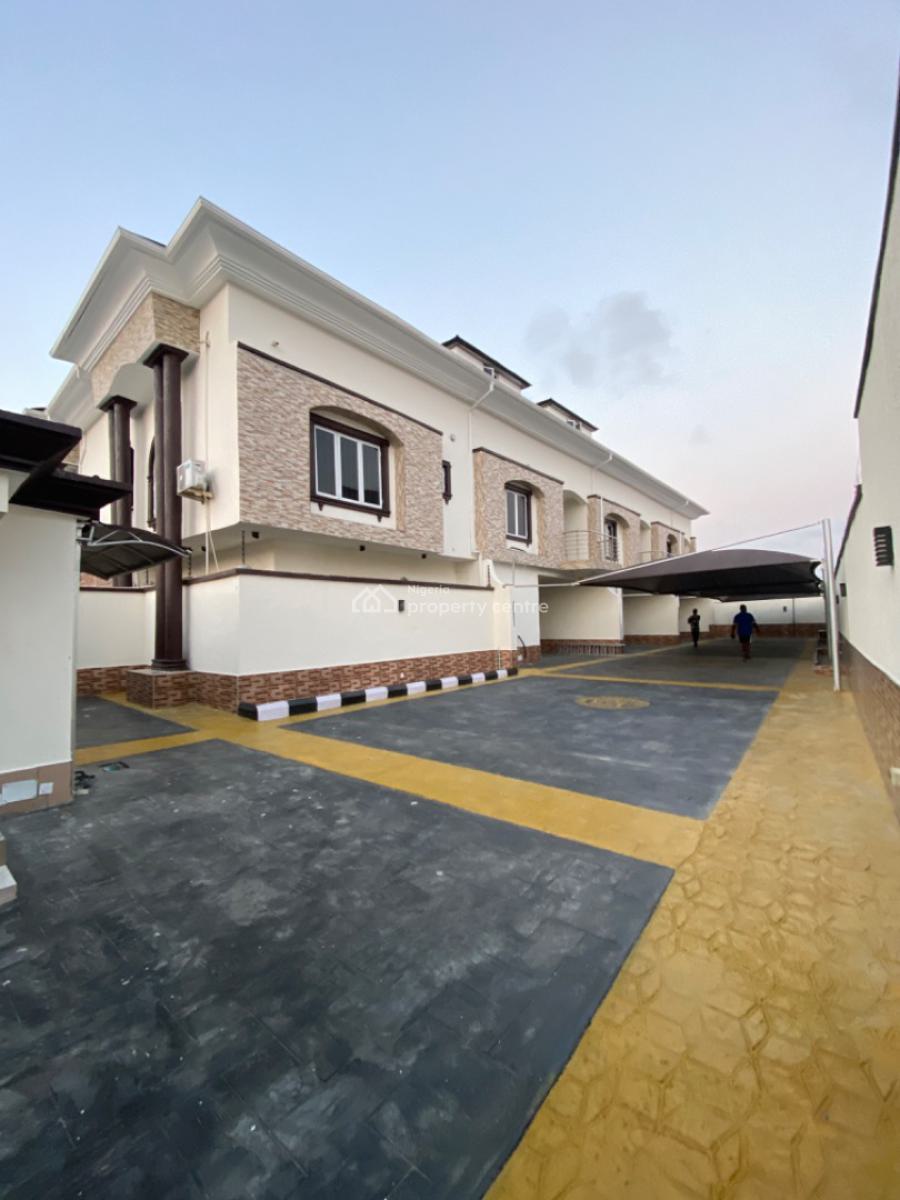 5bedroom Terrace for Commercial Use at Lekki Phase 1, Off Admiralty Way Lekki Phase 1, Lekki Phase 1, Lekki, Lagos, Terraced Duplex for Rent