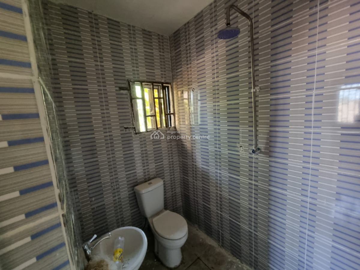 Renovated Two Bedroom Flat, Kutunku, Gwagwalada, Abuja, Flat / Apartment for Rent
