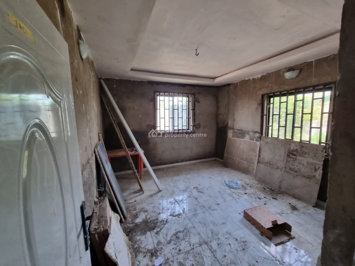 Renovated Two Bedroom Flat, Kutunku, Gwagwalada, Abuja, Flat / Apartment for Rent
