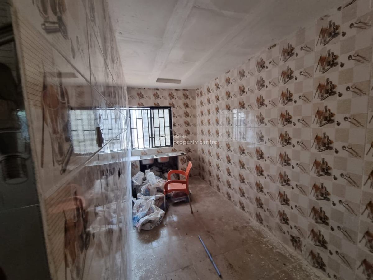 Renovated Two Bedroom Flat, Kutunku, Gwagwalada, Abuja, Flat / Apartment for Rent