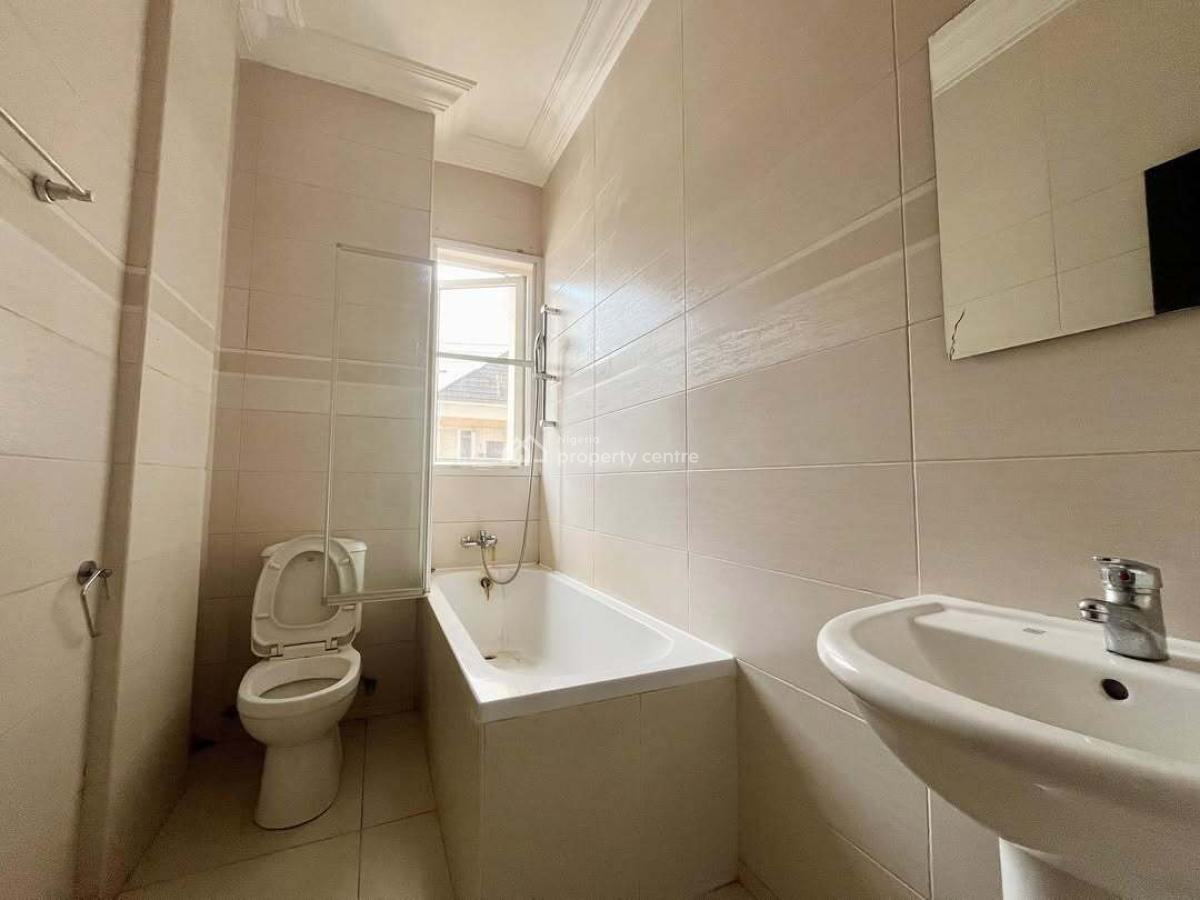 Stunning 3 Bedroom Apartment, Chevron Drive, Lekki, Lagos, Flat / Apartment for Rent
