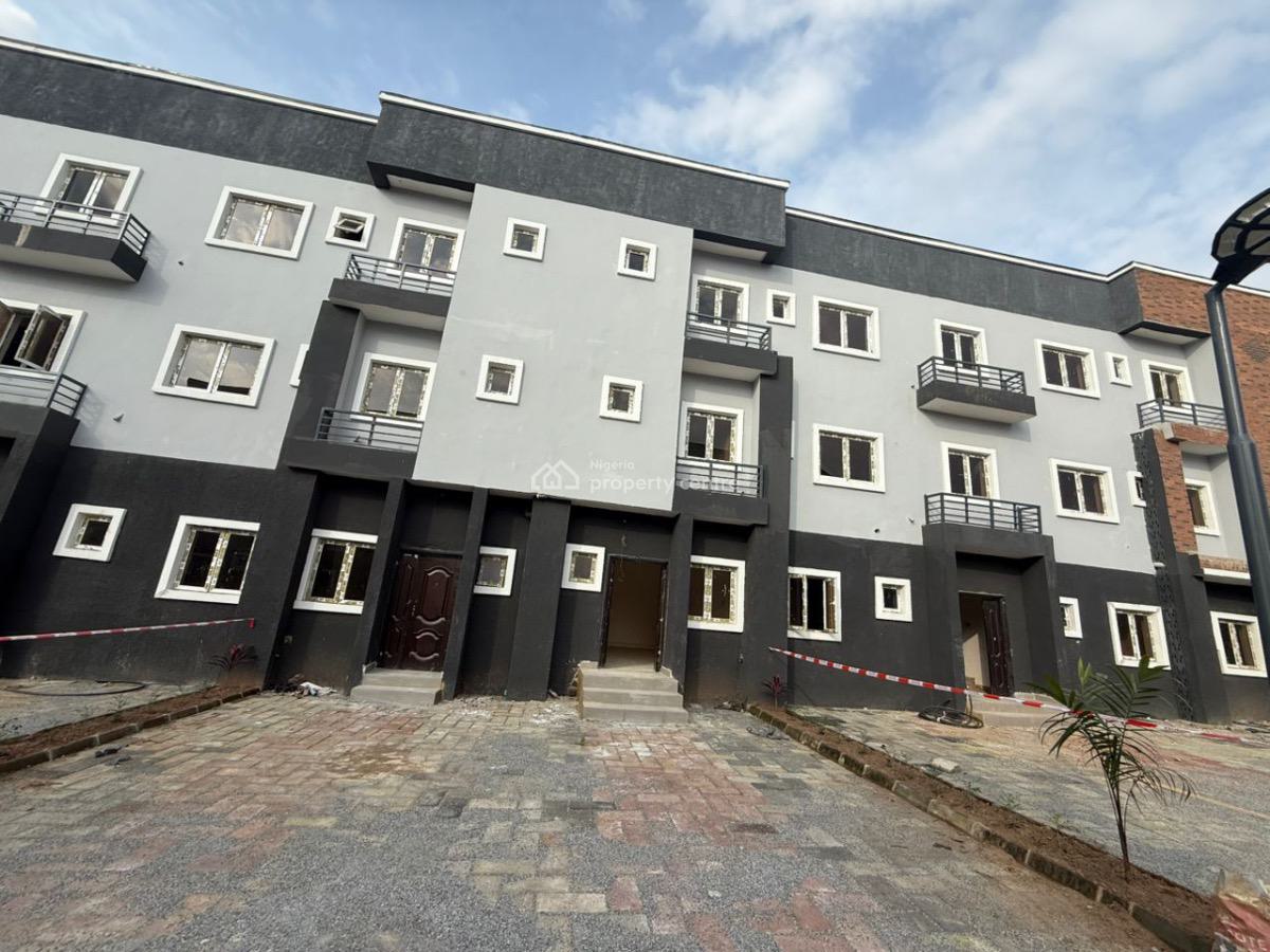 2 Bedroom Apartment, Fo1 Layout, Kubwa, Abuja, House for Sale