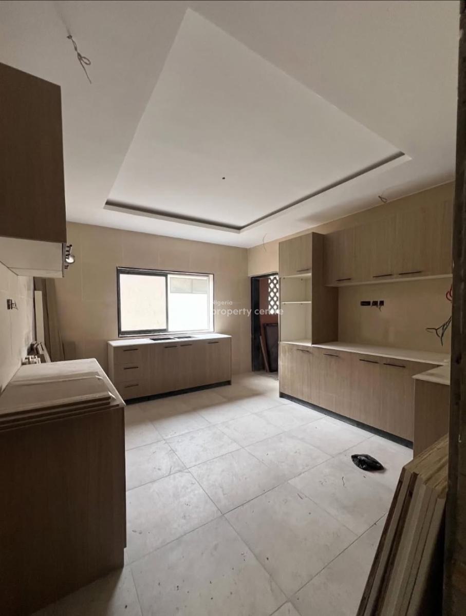 29 Units of 3 Bedroom Apartment with One Bq Each, Ikoyi, Lagos, Flat / Apartment for Rent