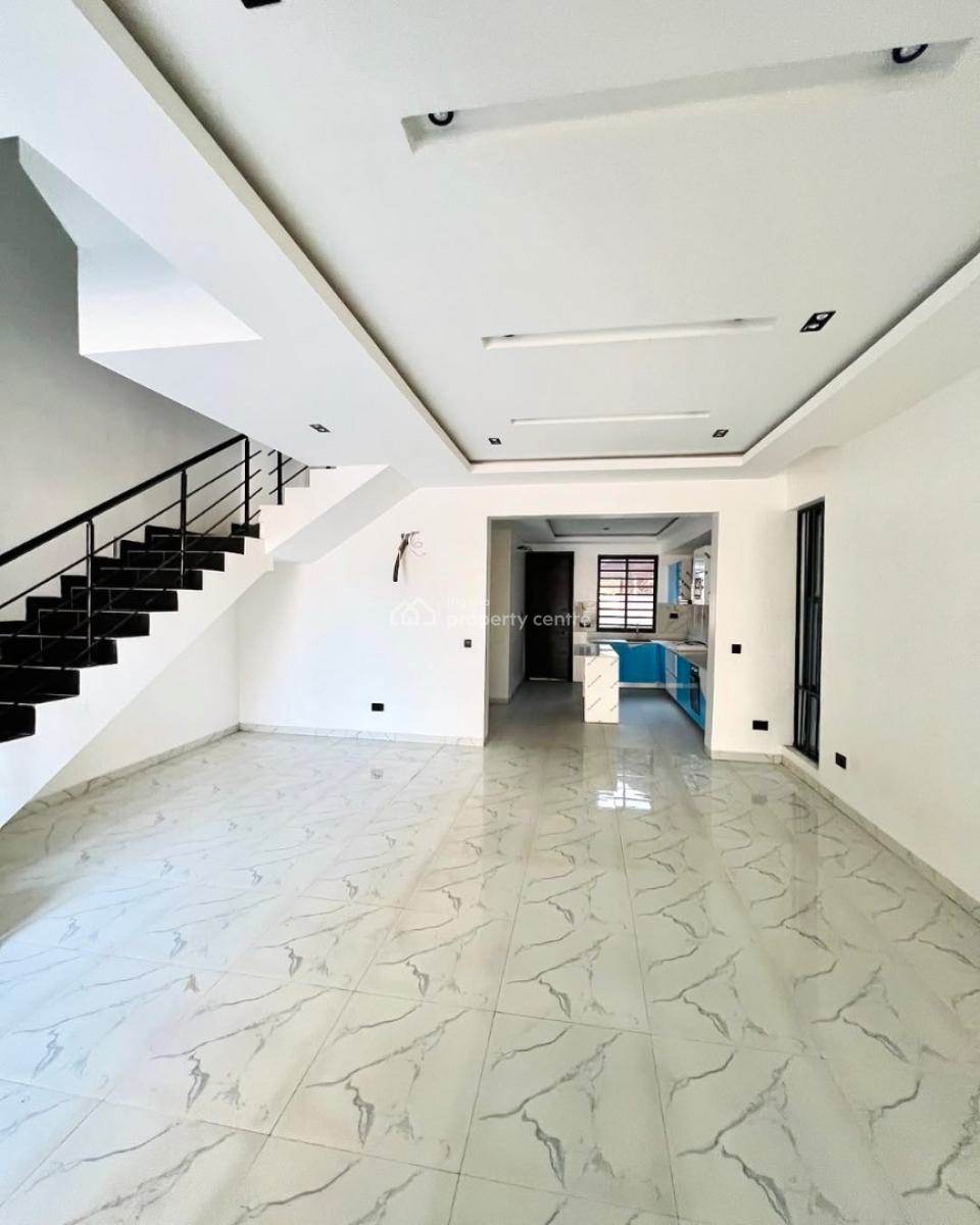 Luxury 4-bedroom Terrace with a Bq, Lekki Phase 1, Lekki, Lagos, Terraced Duplex for Rent