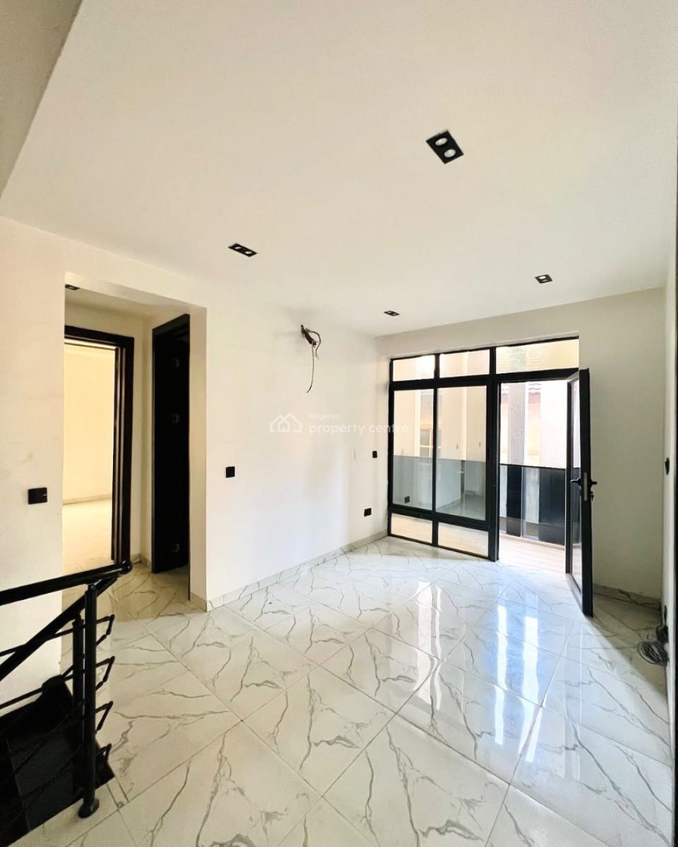 Luxury 4-bedroom Terrace with a Bq, Lekki Phase 1, Lekki, Lagos, Terraced Duplex for Rent