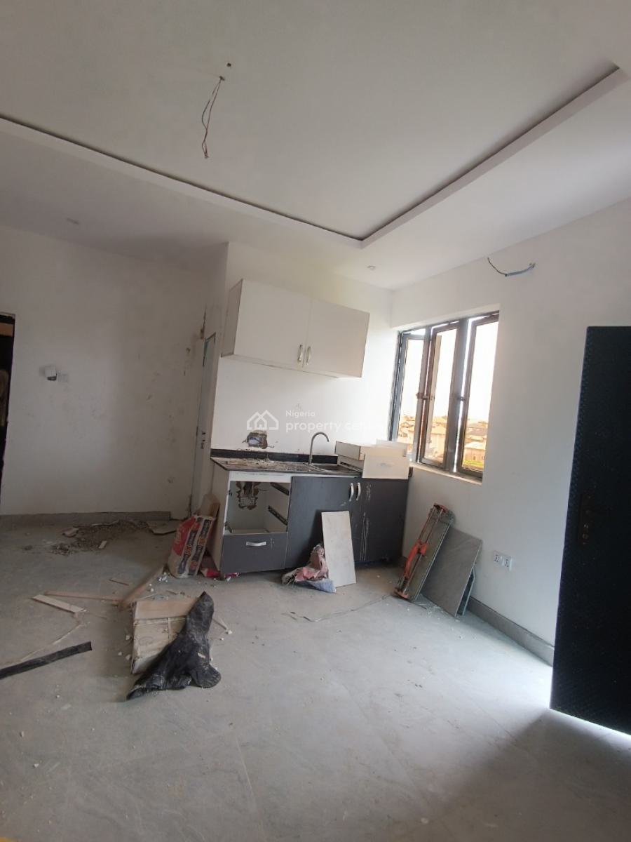 a Brand New Room and Parlour, Before Novare Shoprite Ajah, Lekki Phase 2, Lekki, Lagos, Mini Flat (room and Parlour) for Rent