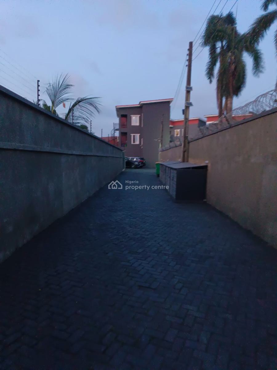 Luxury Brand-new 2 Bed Flat, a New Mini Estate, Behind Eti-osa Local Govt, Igbo Efon, Lekki, Lagos, Flat / Apartment for Rent