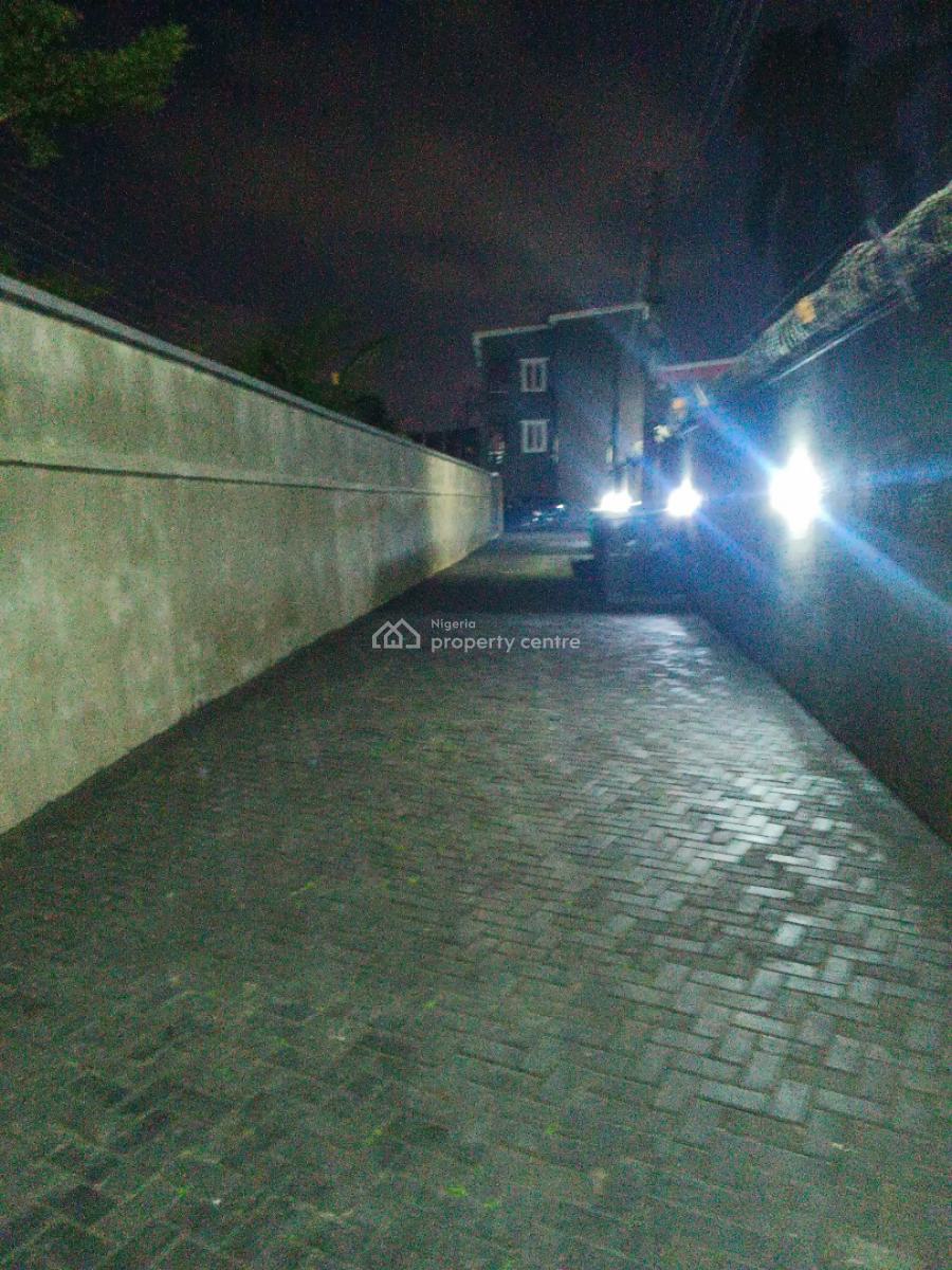 Luxury Brand-new 2 Bed Flat, a New Mini Estate, Behind Eti-osa Local Govt, Igbo Efon, Lekki, Lagos, Flat / Apartment for Rent