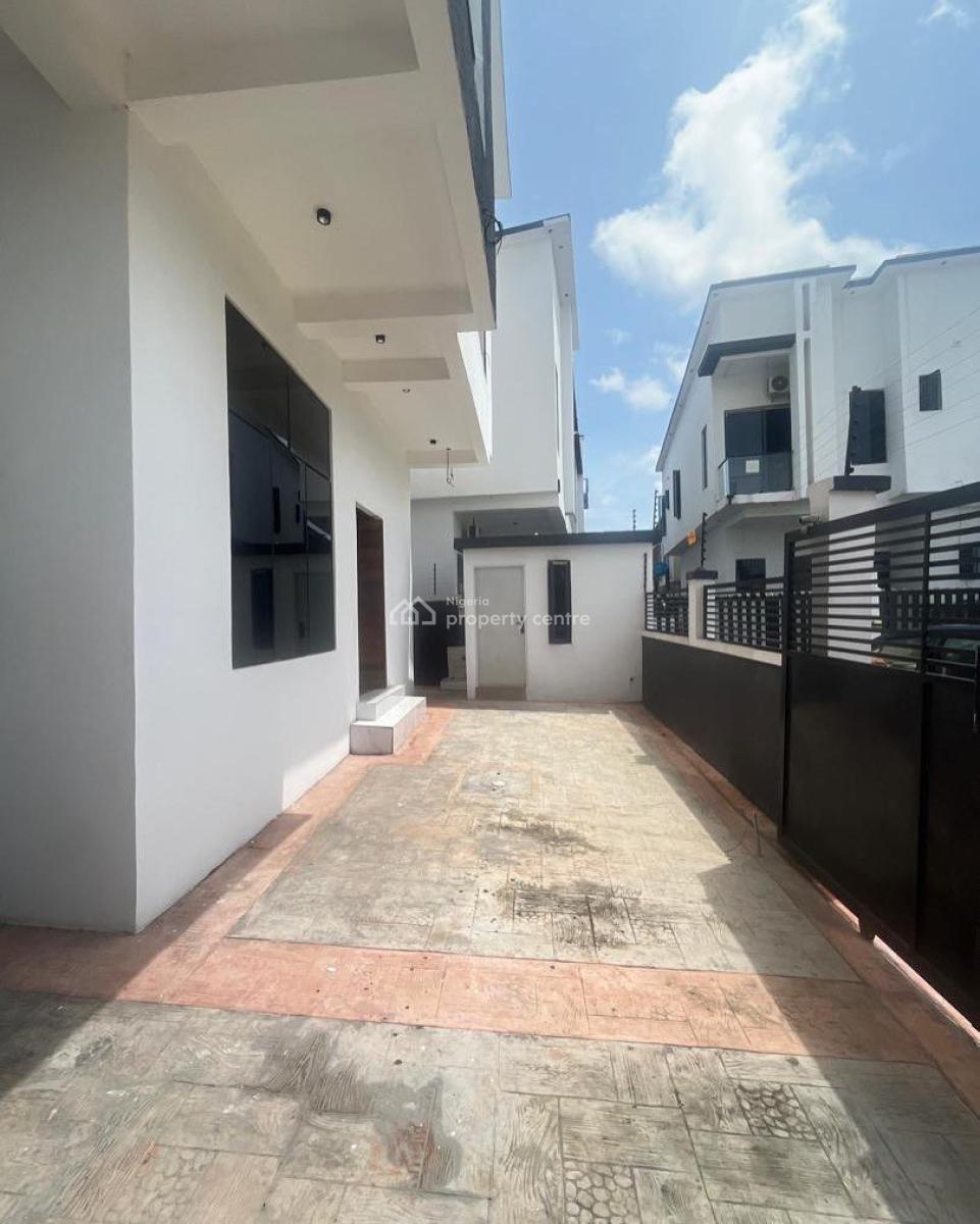 Stunning 4 Bedroom Detached Duplex with Bq, Ajah, Ajah, Lagos, Detached Duplex for Sale
