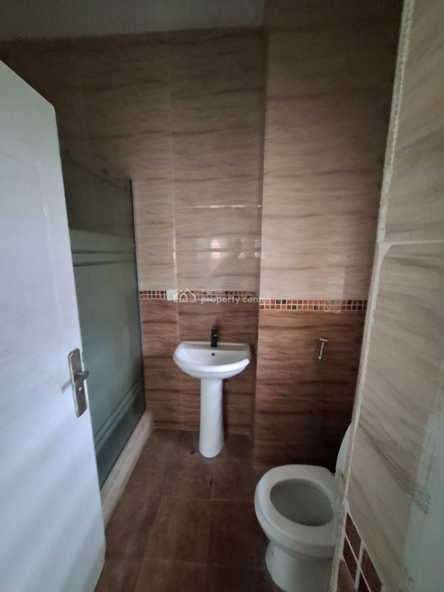 Standard 3 Bedroom Apartment with Bq, Jahi, Abuja, Flat / Apartment for Rent